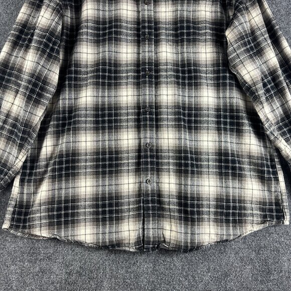 Eddie Bauer Shirt Mens TXL Plaid Cotton Flannel Button Down Relaxed Fit Pocket - Picture 2 of 8